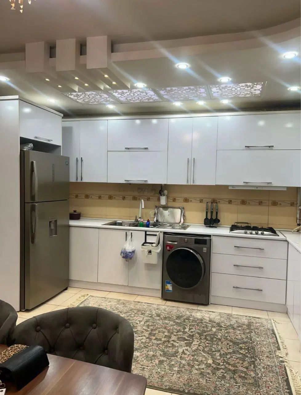 سام|اجارهٔ کوتاه‌مدت آپارتمان و سوئیت|رشت, پیرسرا|دیوار