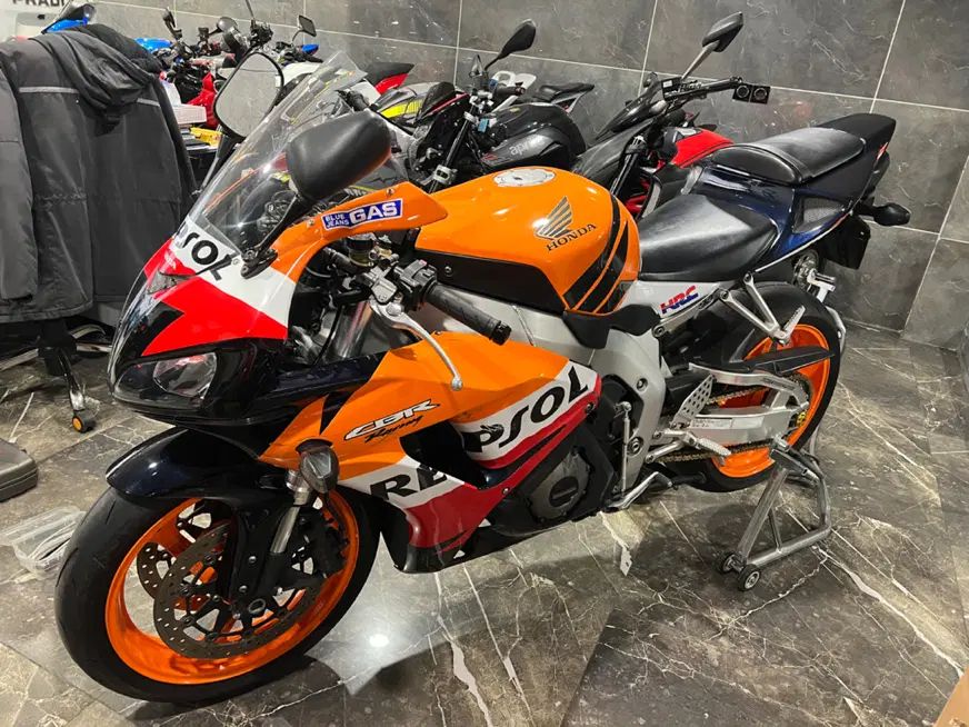 هوندا رپسول 1000 honda repsol cbr|موتورسیکلت|تهران, اوین|دیوار