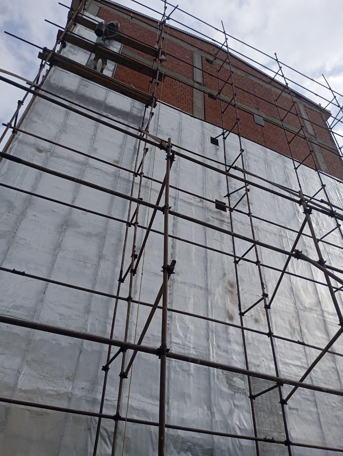 نصب ایزوگام و قیرگونی ساختمان|خدمات پیشه و مهارت|آستارا, |دیوار