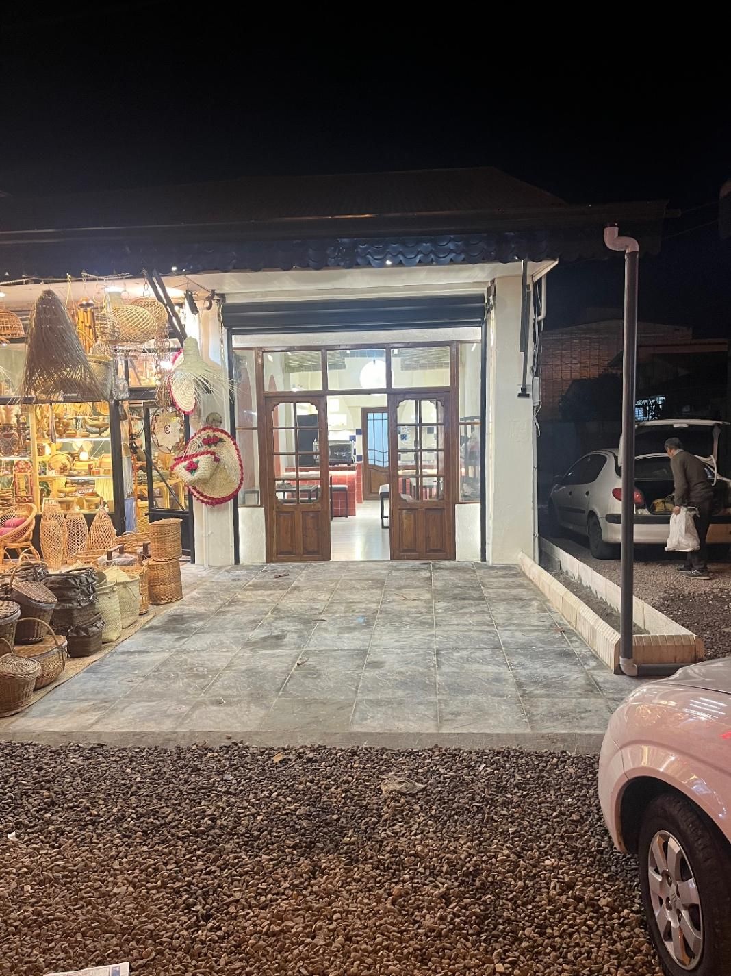 جذب نیرو در کافه|استخدام خدمات فروشگاه و رستوران|بندر انزلی, لیچارگی حسن رود|دیوار