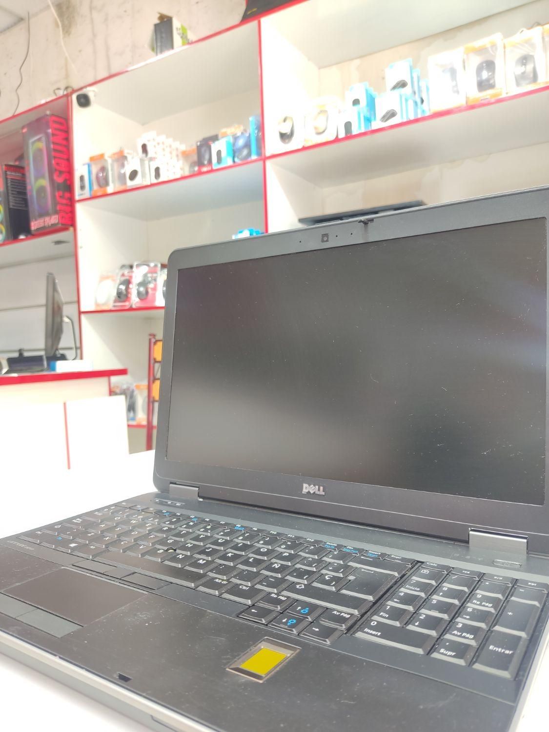 لپتاپ استوک دل Core i7 ، ۲گیگ گرافیک|رایانه همراه|شهرکرد, |دیوار