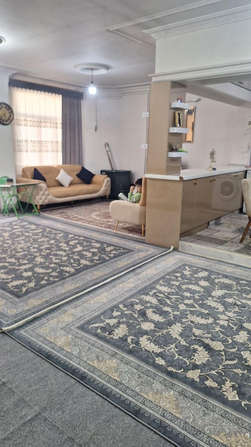 فروش اپارتمان ۱۱۵ متری در طبقه دوم از دو طبقه|فروش آپارتمان|همدان, |دیوار