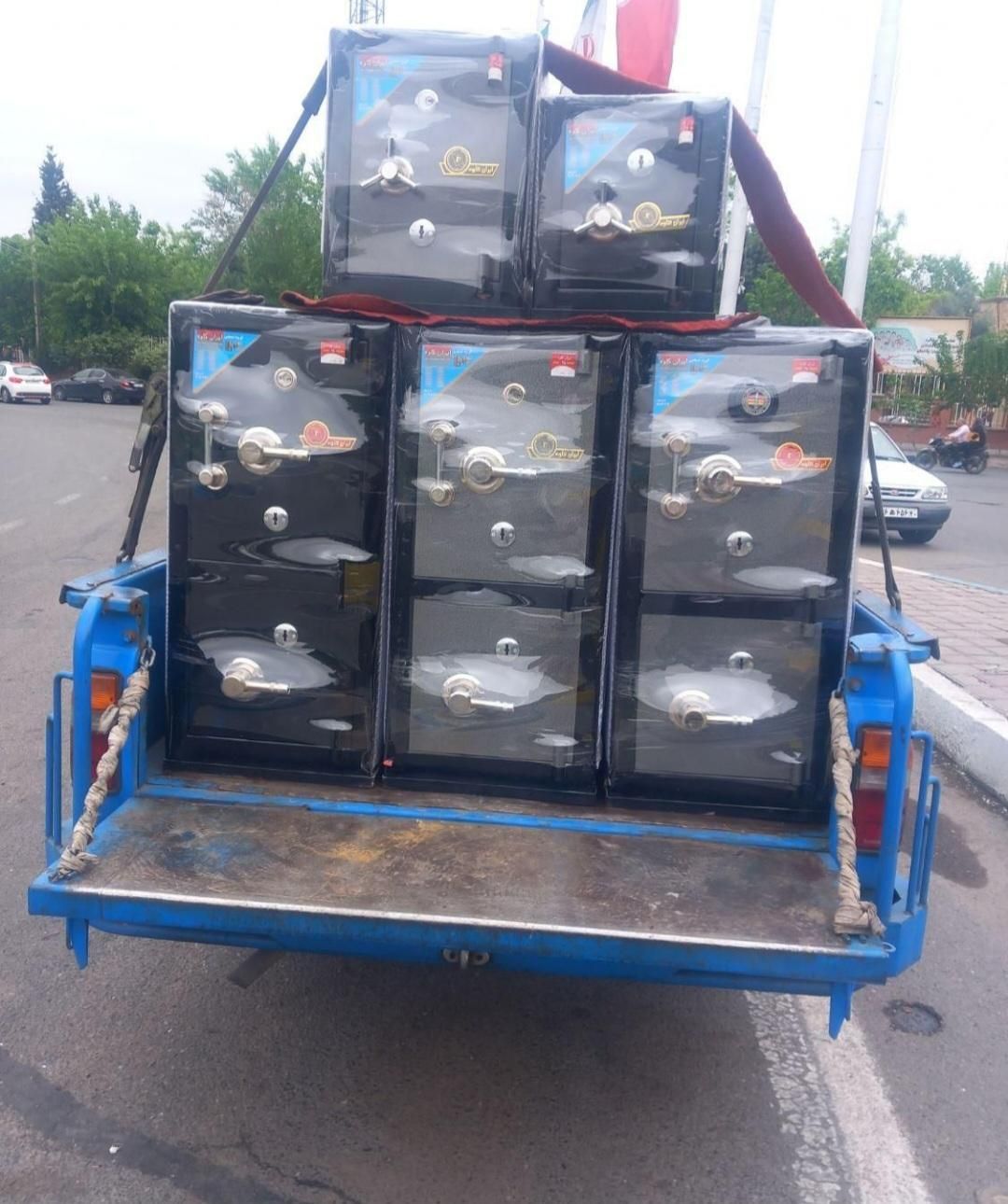 گاوصندوق mdf70 از تولید به مصرف پخش حومه|ابزارآلات|ساری, |دیوار