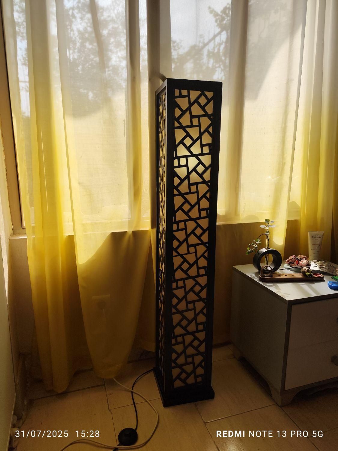 اباژور چراغ خواب|چراغ خواب و آباژور|اصفهان, روشن‌دشت|دیوار