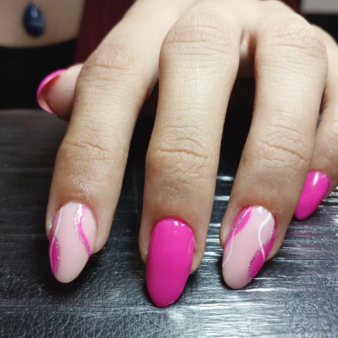 آف ویژه مدل کاشت ناخن فقط ۲۰۰ تومن|خدمات آرایشگری و زیبایی|رشت, پاستوریزه|دیوار