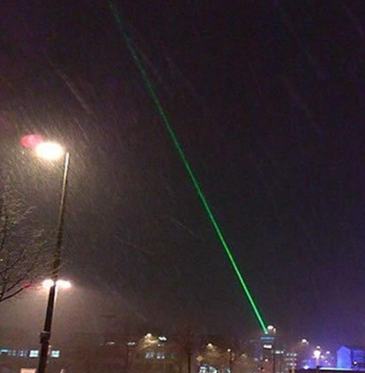 لیزرخط مستقیم کیلومتری لیزر خطی تبلیغاتی رقص نور|ریسه و چراغ تزئینی|تهران, دانشگاه شریف|دیوار