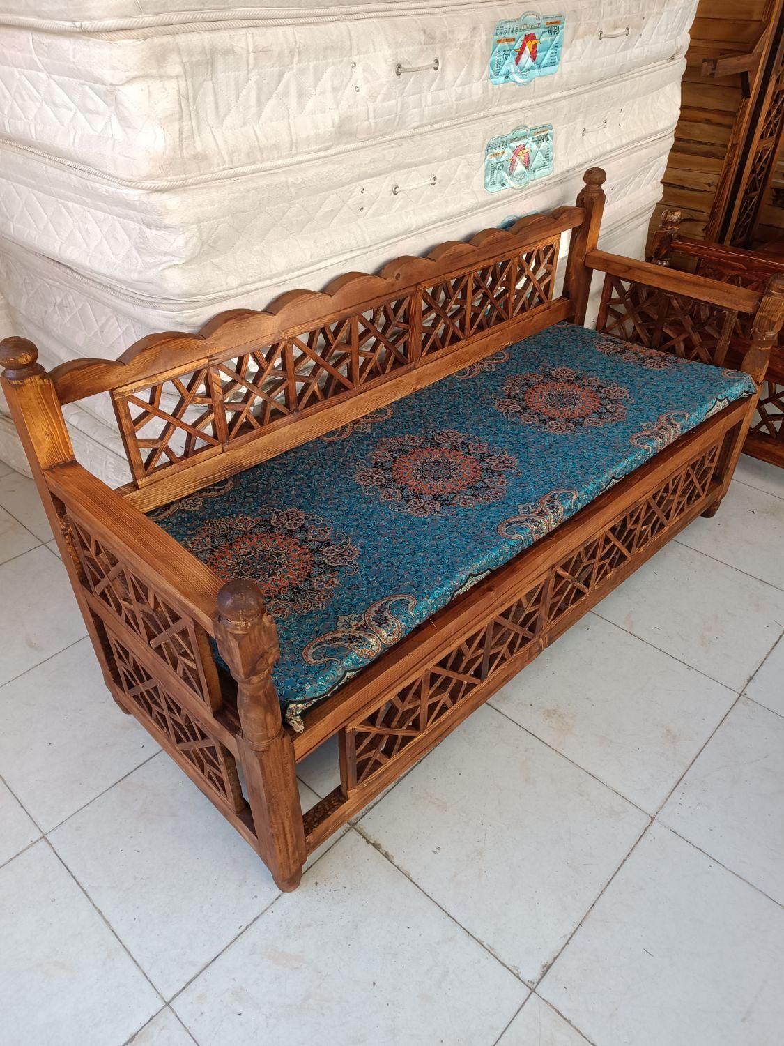 تولیدی تخت سنتی چهار نفره سه نفره دونفره یک نفره|مبلمان خانگی و میز عسلی|قم, شهرک فاطمیه|دیوار