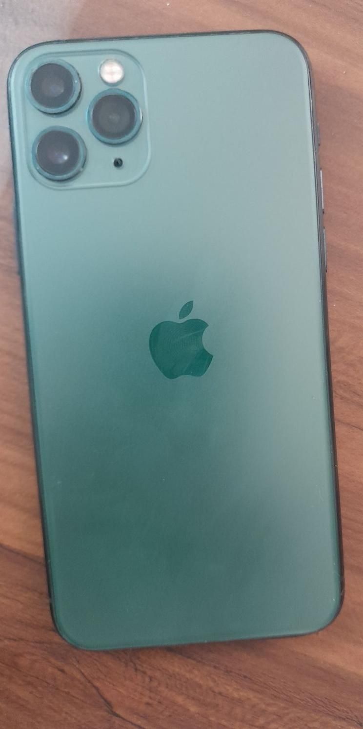 iphone 11pro|موبایل|اصفهان, ملک‌شهر|دیوار