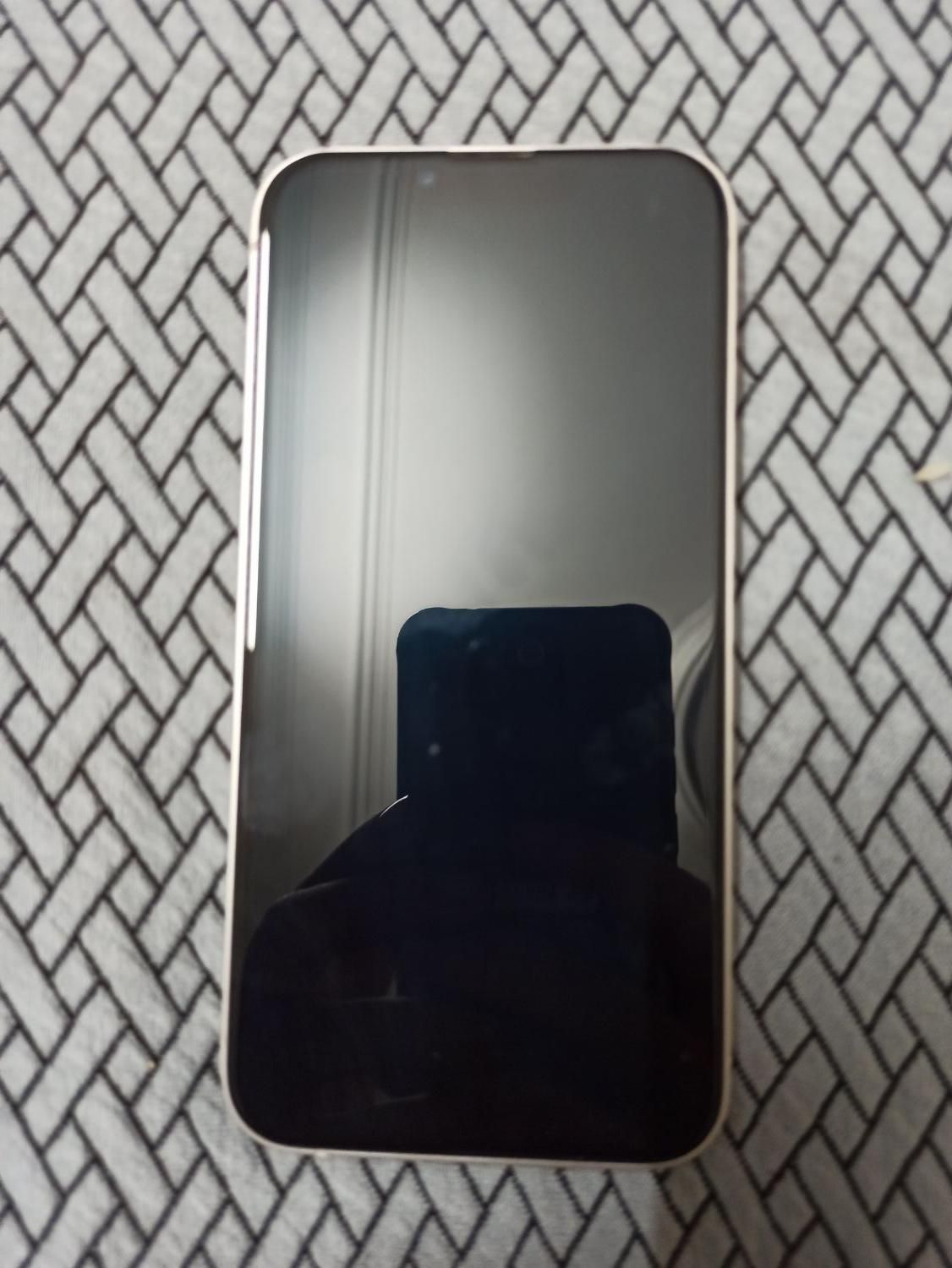 اپل iPhone 13 با حافظهٔ ۱۲۸ گیگابایت|موبایل|تهران, مقدم|دیوار