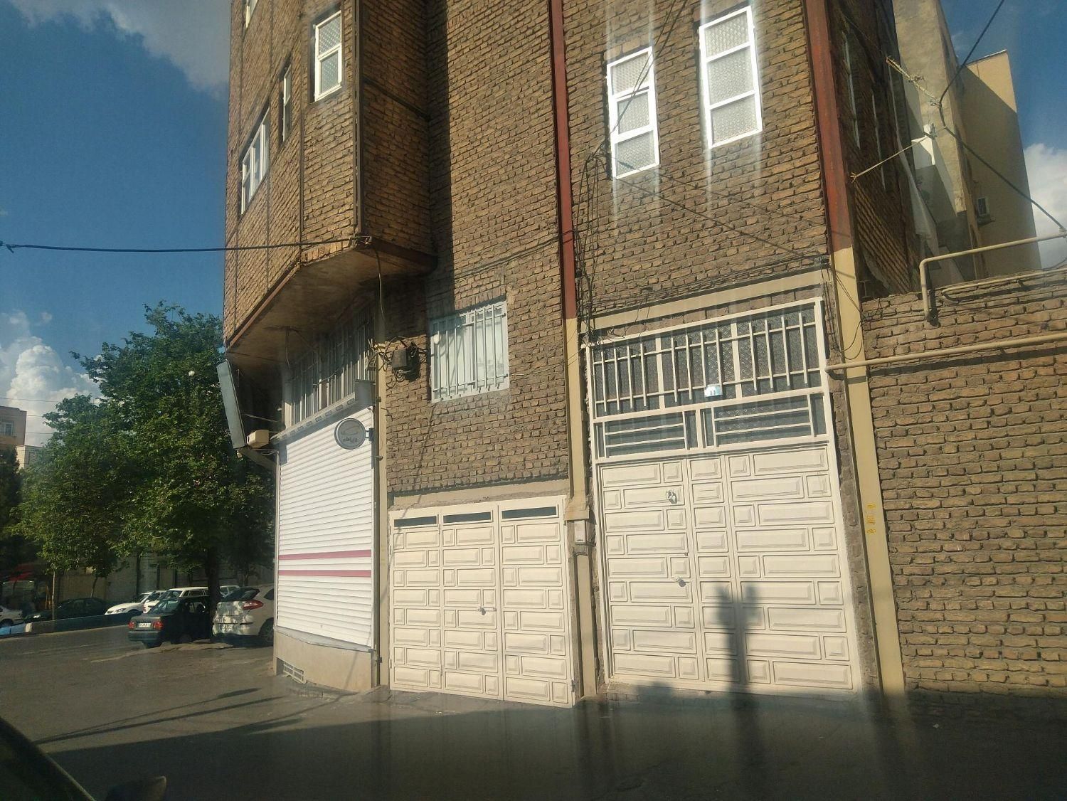 همایون892)مغازه ۸۵متربا دو واحد120 متری امام حسین|فروش مغازه و غرفه|تبریز, |دیوار