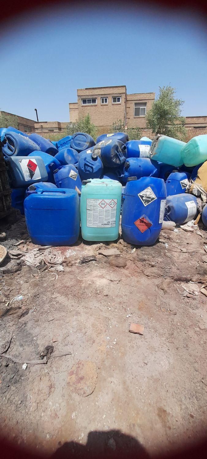 خرید و فروش انواع بشکه ، گالن و مخزن|ظروف نگهدارنده، پلاستیکی، یکبارمصرف|ورامین, ورامین|دیوار