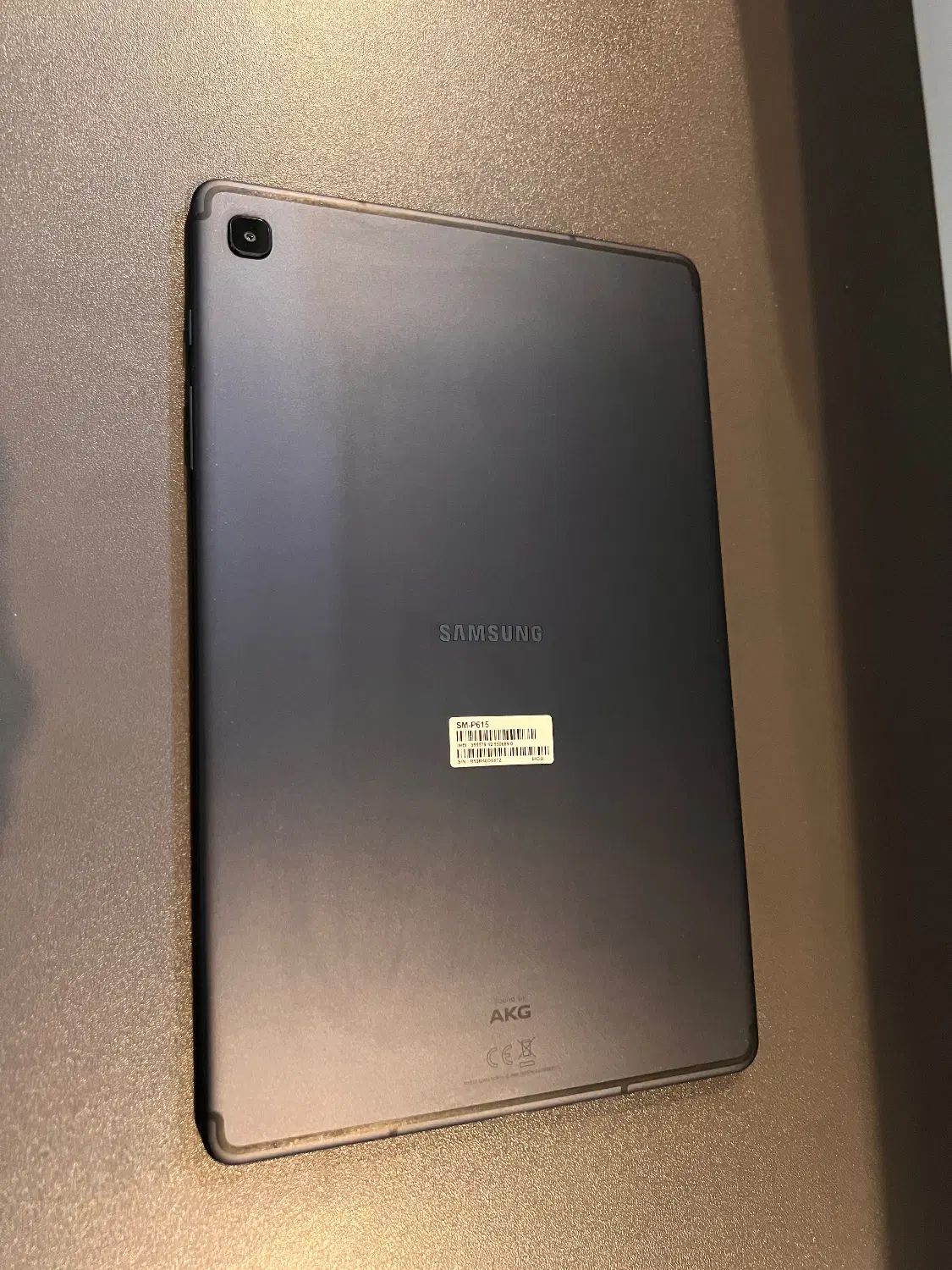 تبلت Galaxy Tab S6 Lite|تبلت|مشهد, هفت تیر (حافظ)|دیوار