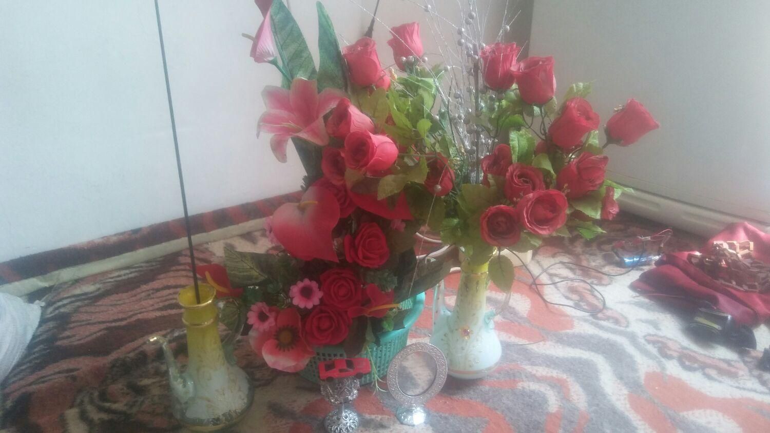 دکوری گل و پارچ شیشی دست ساز|گل مصنوعی|بجنورد, |دیوار