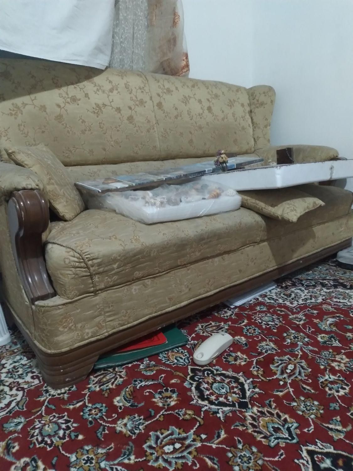 سه عدد بخاری و یخچال و کلی لوازم منزل به قیمت مفت|مبلمان اداری|گلبهار, |دیوار