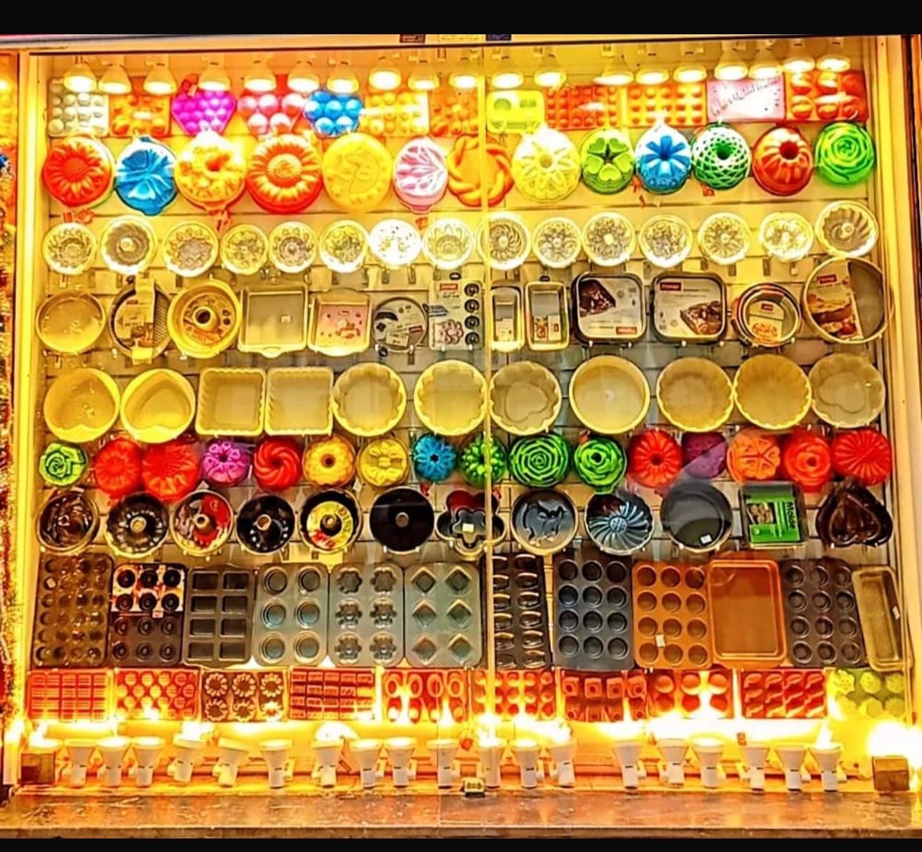 تعدادی نیرو کاراقا و خانم جوان نیازمندیم|استخدام خدمات فروشگاه و رستوران|تهران, تهرانپارس غربی|دیوار