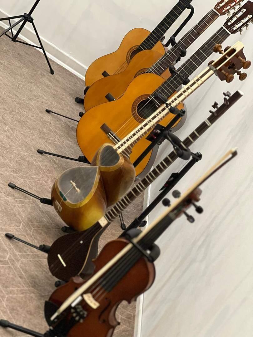 آموزش گیتار پیانو سنتور تنبک ویولن تار و...|خدمات آموزشی|قم, زنبیل آباد|دیوار