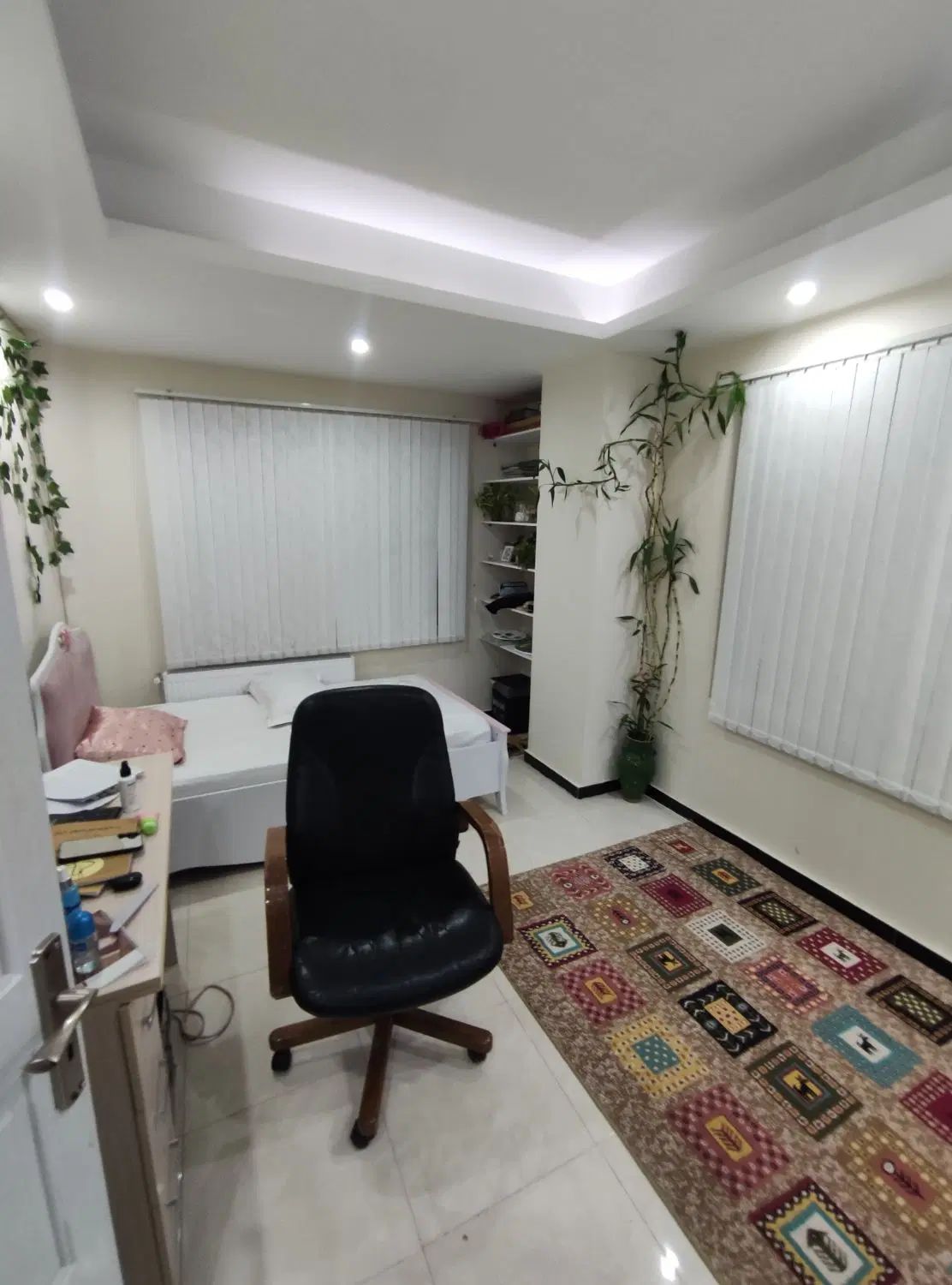 ویلاشهر آپارتمان فول امکانات خیابان گلها|اجارهٔ آپارتمان|سنندج, |دیوار