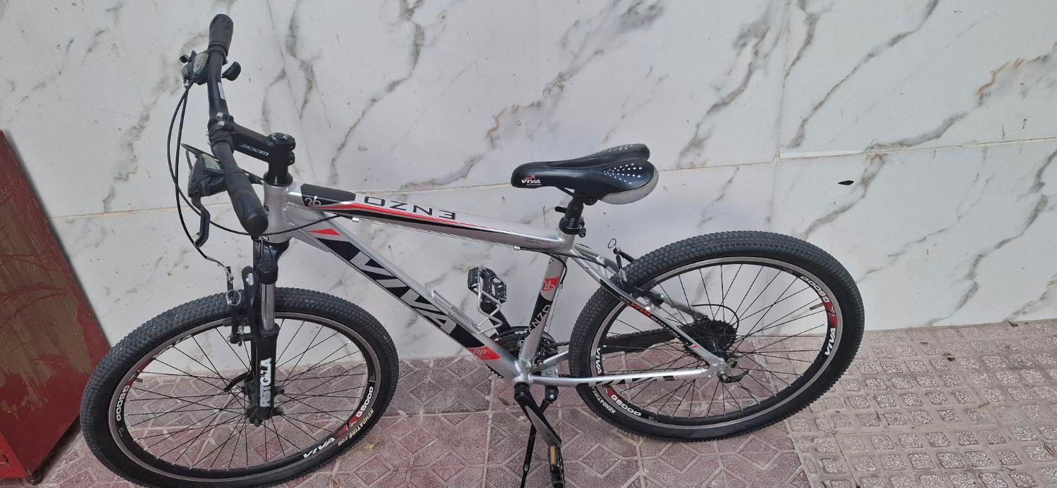 دوچرخه ویوا سالم بدون خط خش شماره ۲۶|دوچرخه، اسکیت، اسکوتر|گلستان (تهران), |دیوار