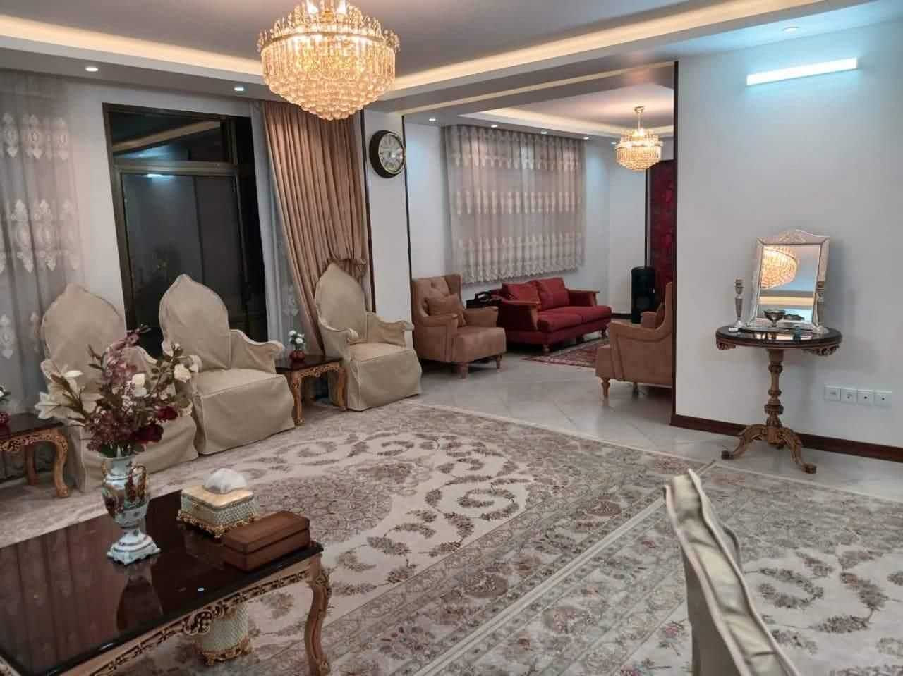 آپارتمان136متر 2 خواب باغ غدیر(پردیس)|فروش آپارتمان|اصفهان, خلیل آباد|دیوار