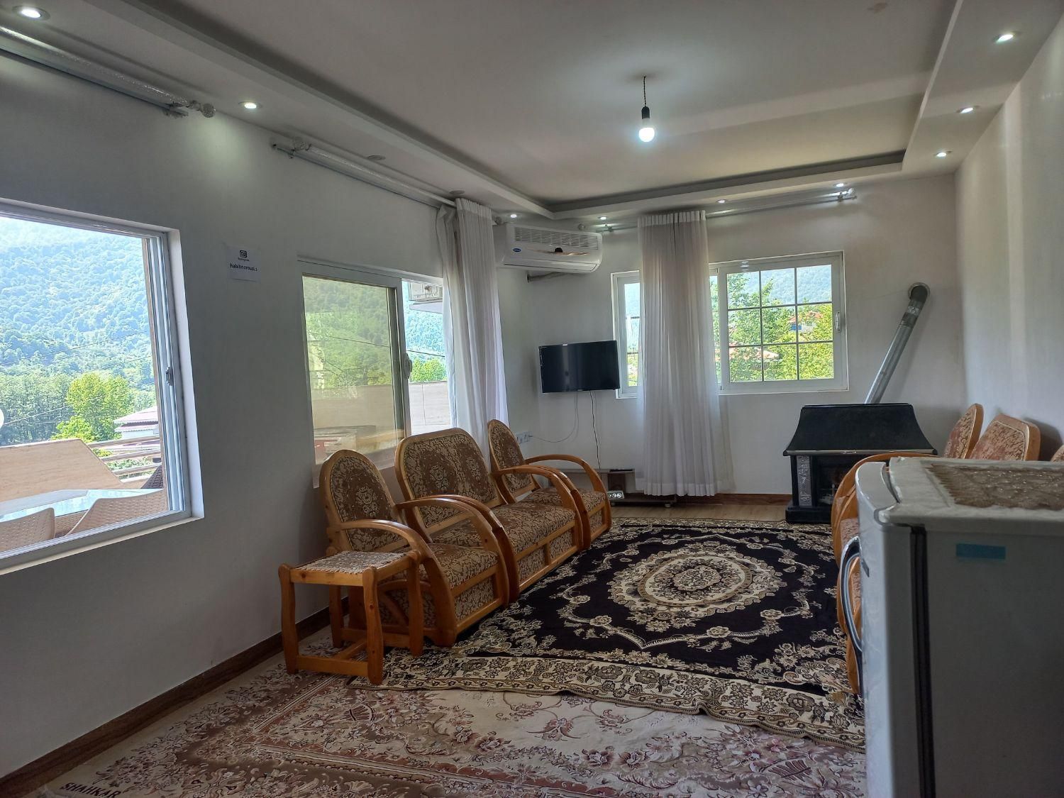 اجاره ویلا جنگلی مستقیم از مالک|اجارهٔ کوتاهمدت ویلا و باغ|رشت, استادسرا|دیوار