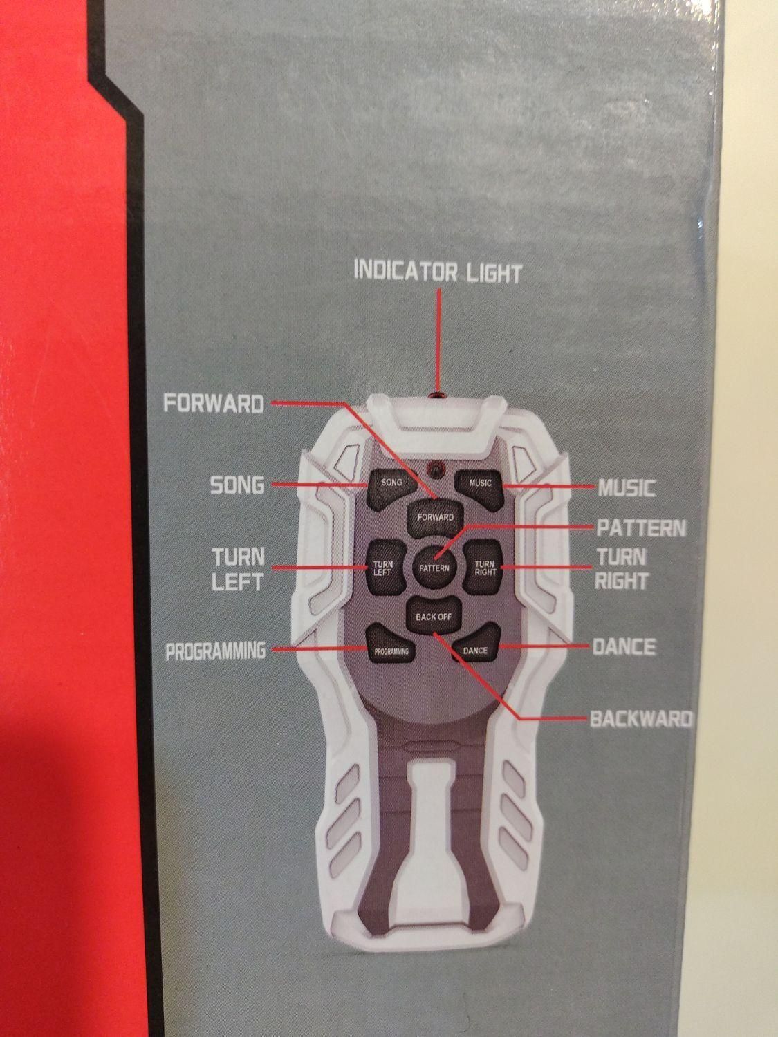 ربات انسان نما کنترلی ترانه خوان باتری خور حرکتی|اسباببازی|تهران, گمرک|دیوار