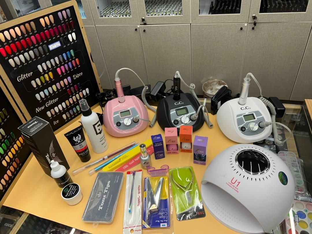 پک کامل لوازمکاشت ناخن(هنرجویی وحرفه ای)|آرایشی، بهداشتی، درمانی|قرچک, محمد آباد|دیوار