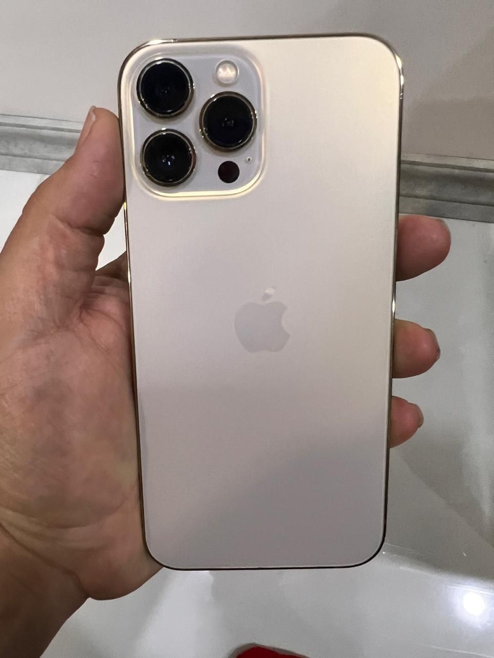 اپل iPhone 13 Pro Max با حافظهٔ ۲۵۶ گیگابایت|موبایل|تهران, نیرو هوایی|دیوار