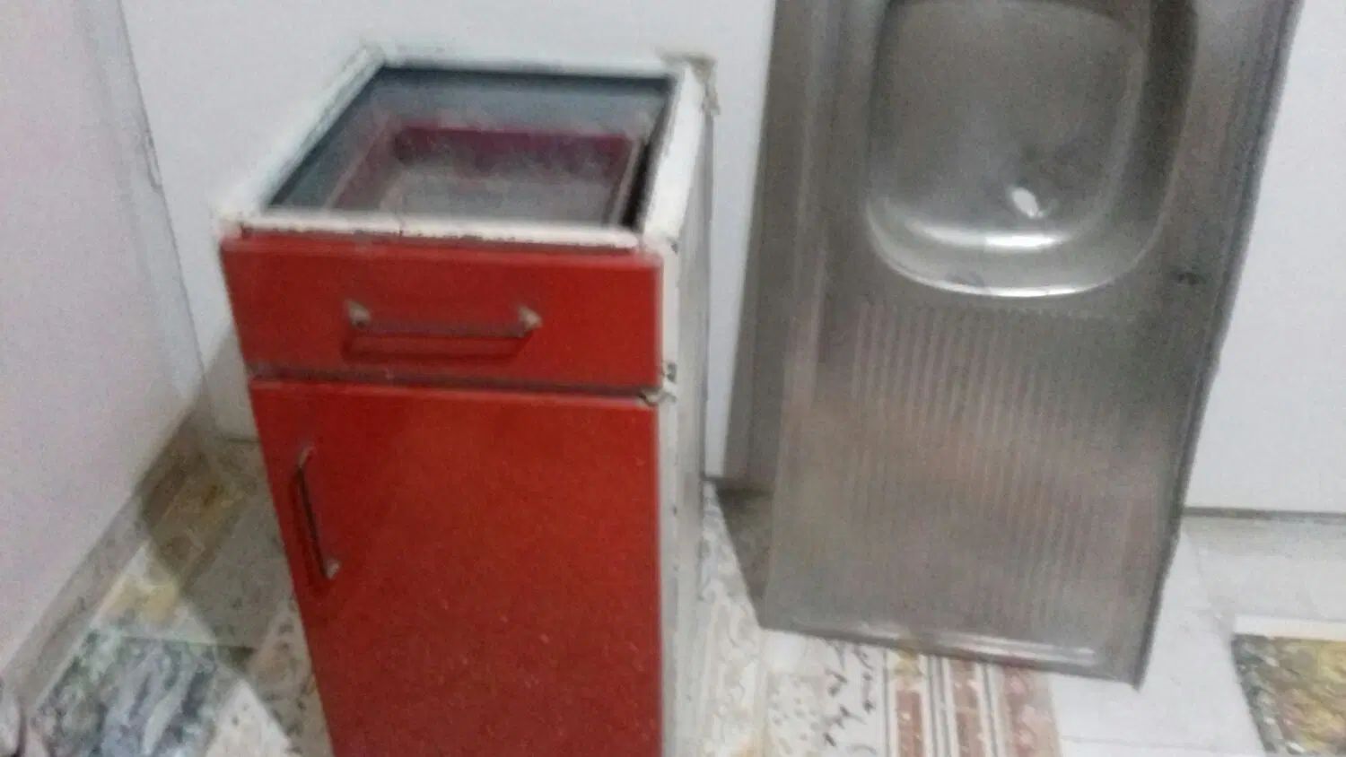 یک عددکابینت80/40ویکعددسینک یک کاسه|مصالح و تجهیزات ساختمان|کرمانشاه, |دیوار