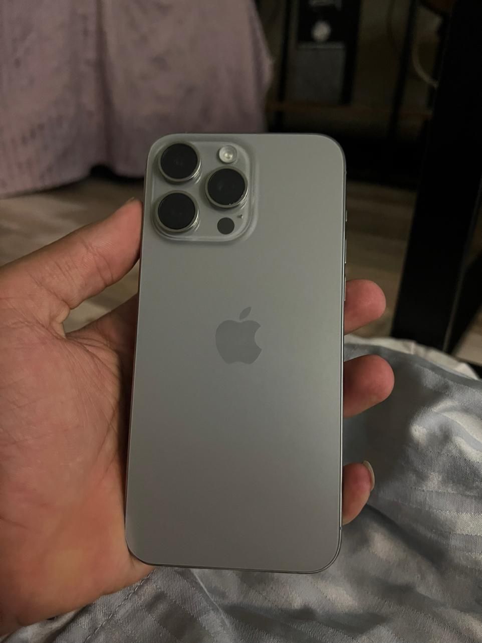 اپل iPhone 15 Pro Max ریجستر شده|موبایل|اصفهان, آبشار|دیوار