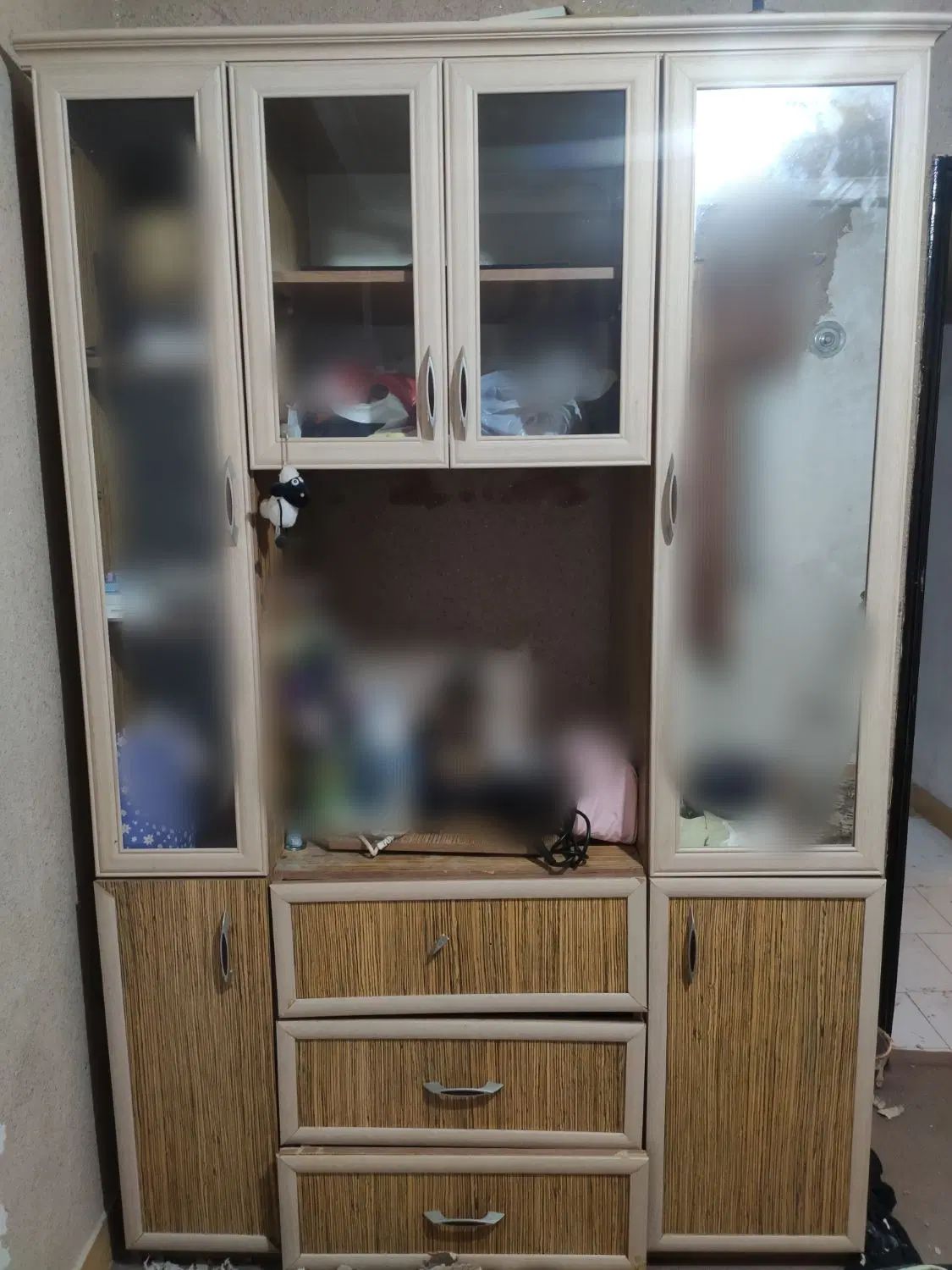 ویترین ملامین|بوفه، ویترین، کنسول|رشت, گلباغ نماز|دیوار