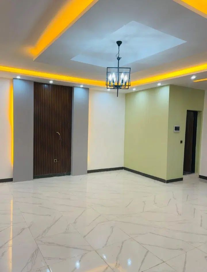 (تهاتر با خودرو یا فروش) ویلا زیرقیمت ،محمودآباد|فروش خانه و ویلا|ری, صالح آباد جنوبی (باغ رضوان)|دیوار
