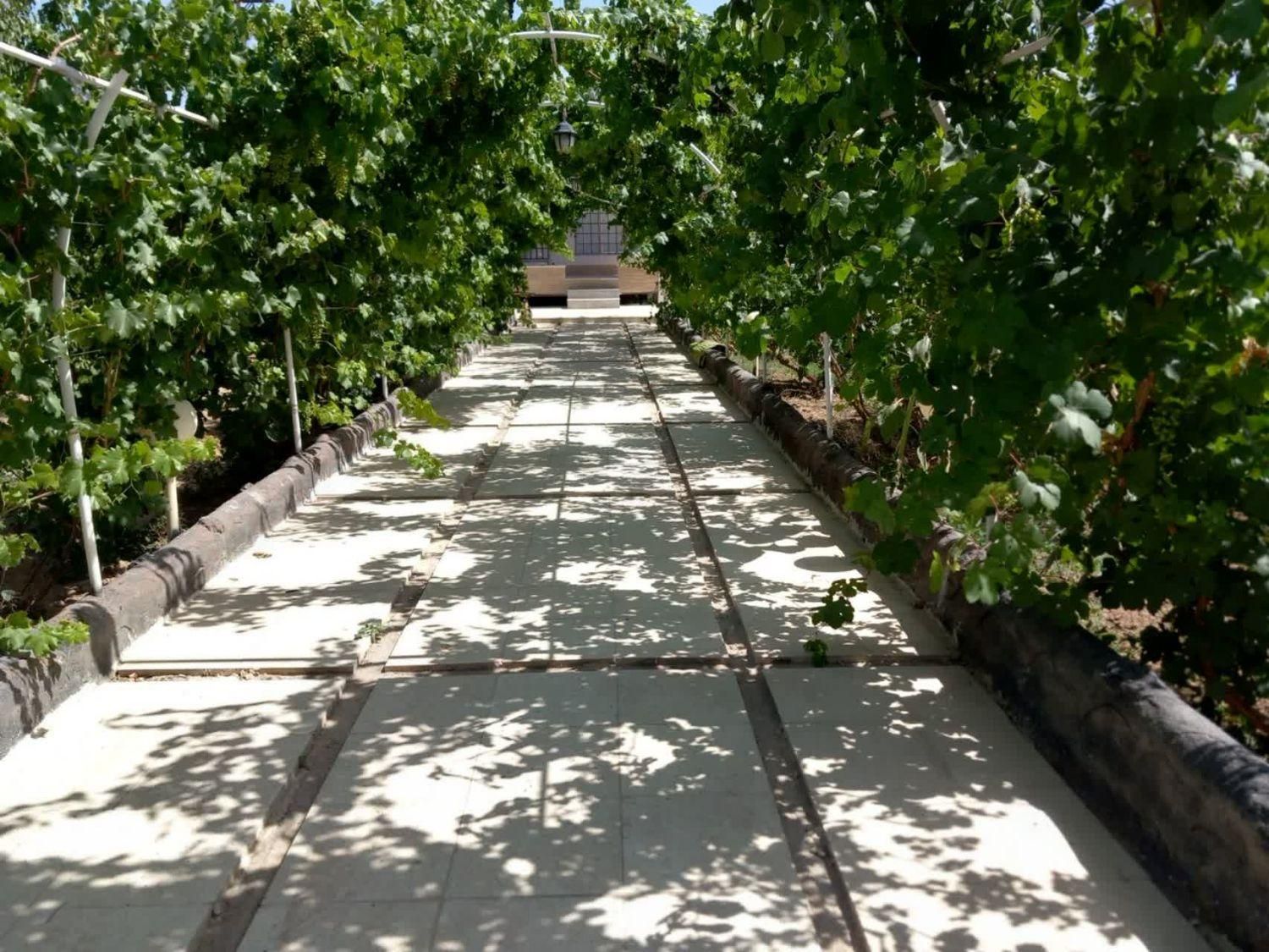 اجاره روزانه/هفتگی/ماهانه ویلا ۷۰۰ متری|اجارهٔ کوتاه‌مدت ویلا و باغ|نجف‌آباد, گلدشت|دیوار