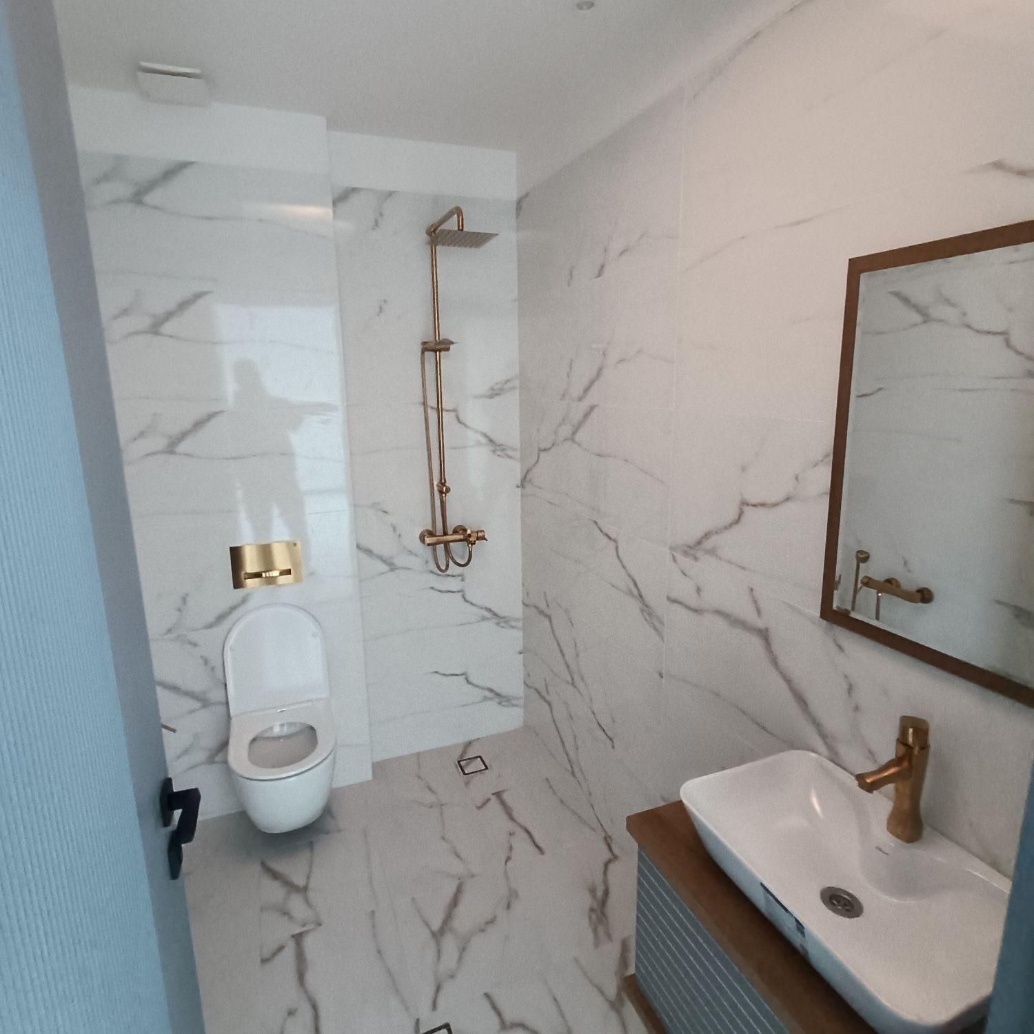 واحد ۹۸ متری ۲ خواب مترو شریعتی|فروش دفتر کار، اتاق اداری، مطب|تهران, ظفر|دیوار