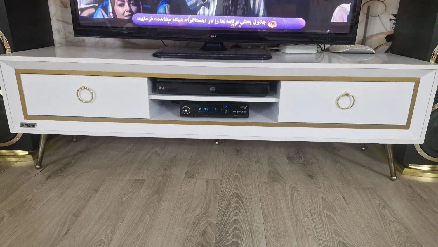 میز تلویزیون|میز تلویزیون|کرج, عظیمیه|دیوار