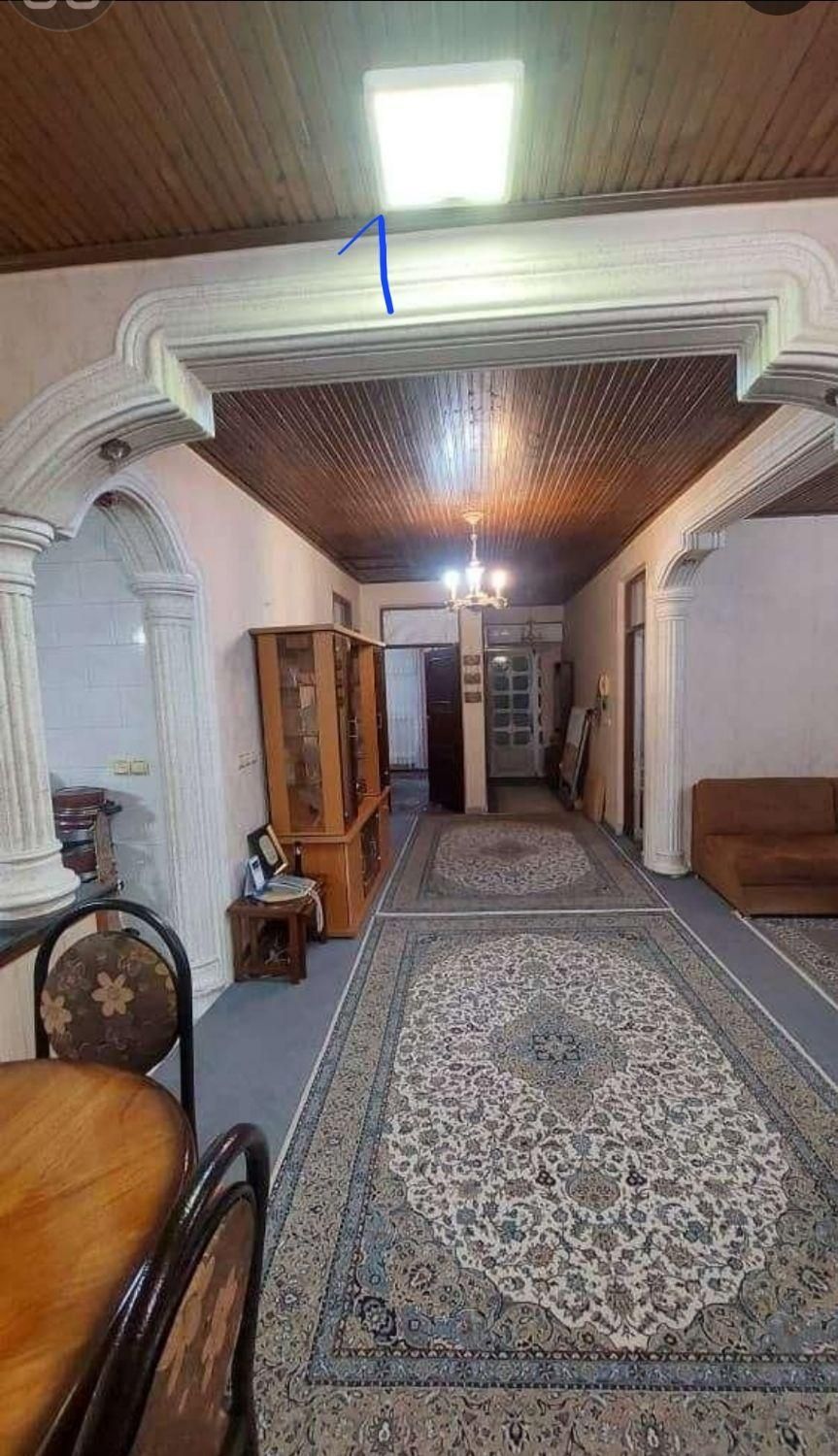 فروش خانه ویلایی ۲۱۰ متری ۲ خوابه در خیابان همایون|فروش خانه و ویلا|بندر انزلی, عباس آباد|دیوار