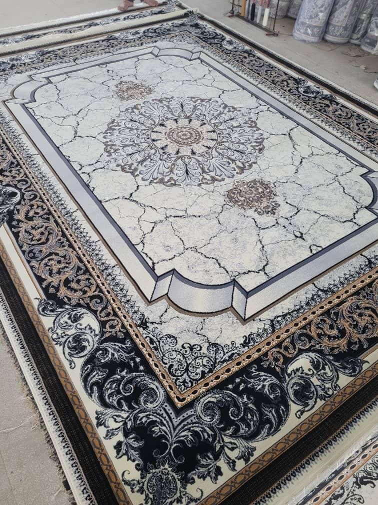 فرش به علت ورشکستگی کارخانه  قیمت ها واقعی می باشد|فرش|کرمان, |دیوار