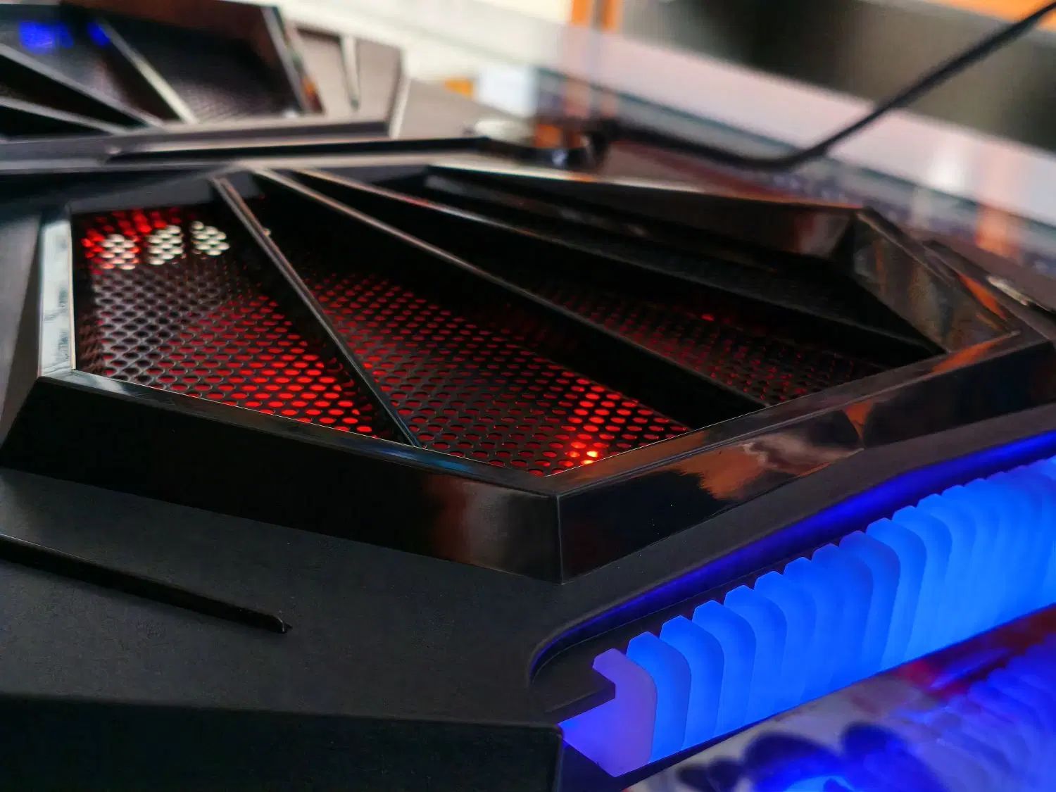 خنک کننده لپتاپ از برند ELEVEN مدل N707 RGB|قطعات و لوازم جانبی رایانه|مشهد, انقلاب|دیوار