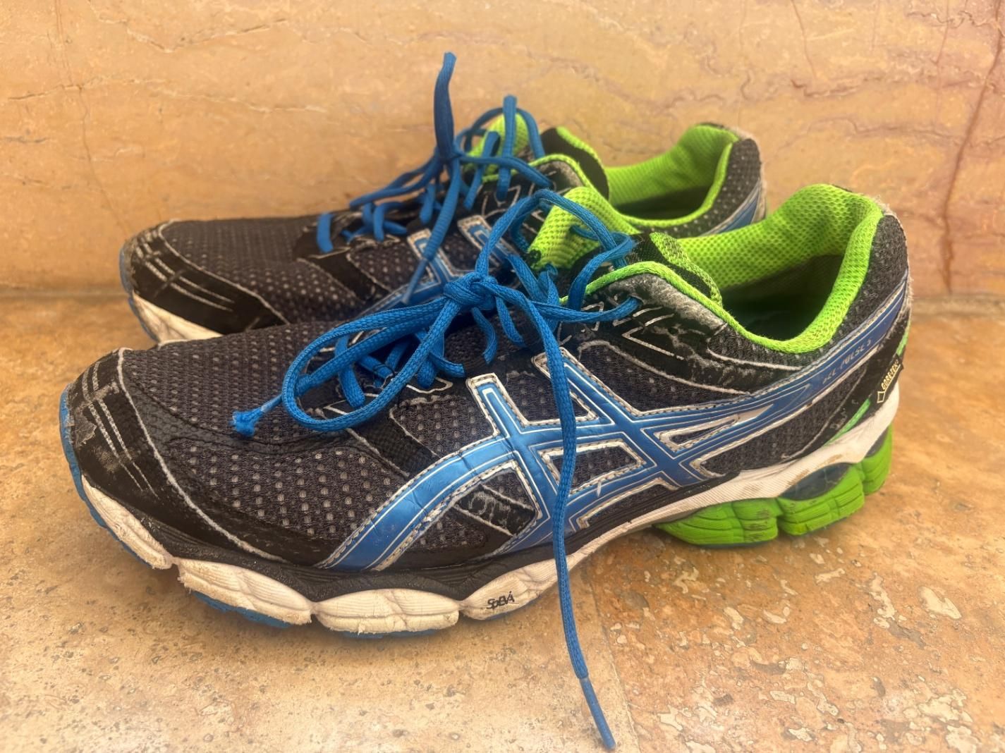 کتونی اورجینال|کیف، کفش، کمربند|اندیشه, شهرک صدف|دیوار