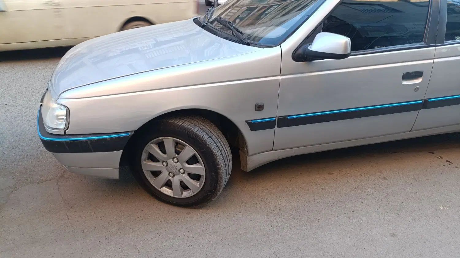 پژو 405 SLX موتور 1800، مدل ۱۳۸۹|خودرو سواری و وانت|کرج, کوی گلها|دیوار
