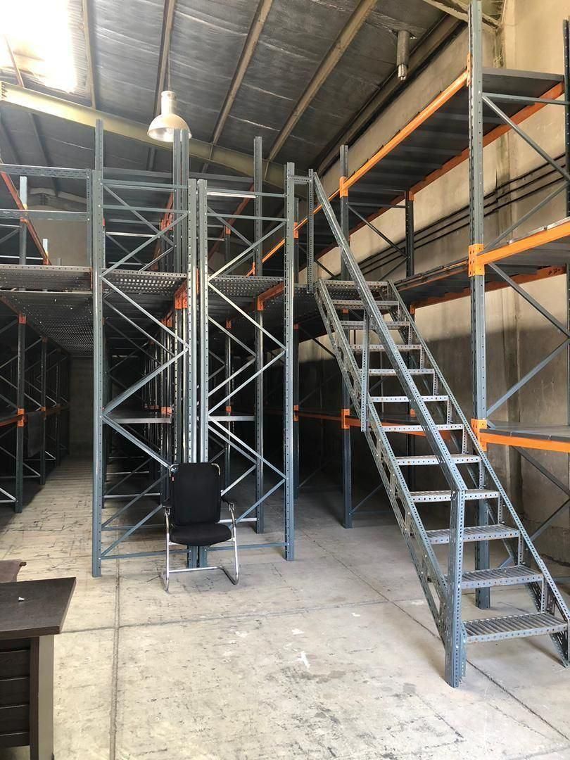 قفسه سنگین بالکنی برای انبار|فروشگاه و مغازه|بجنورد, |دیوار