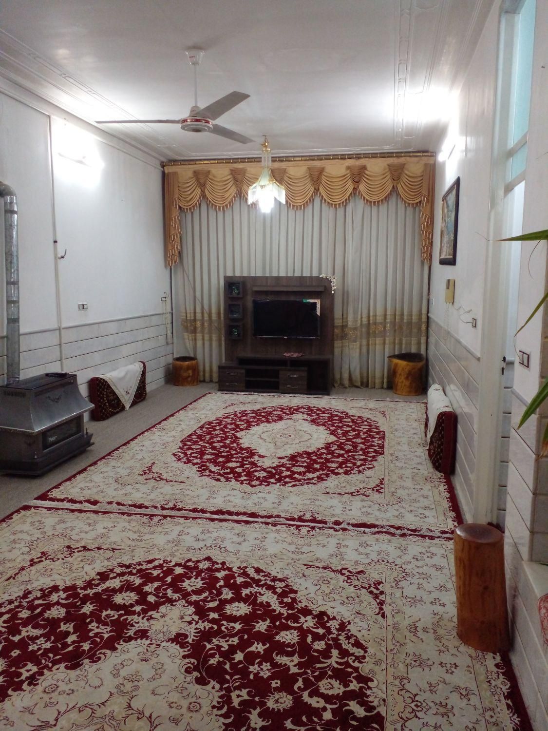 اجاره روزانه/هفتگی/ماهانه آپارتمان ۲۰۰ متری|اجارهٔ کوتاهمدت آپارتمان و سوئیت|اردکان, |دیوار