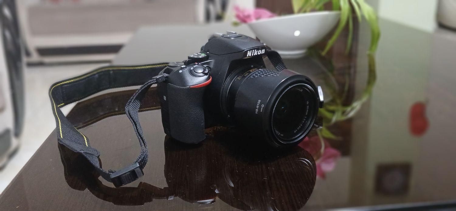 دوربین عکاسی نیکون Nikon مدلD5600 VR18-55kit|دوربین عکاسی و فیلم‌برداری|اصفهان, شهرک میلاد|دیوار
