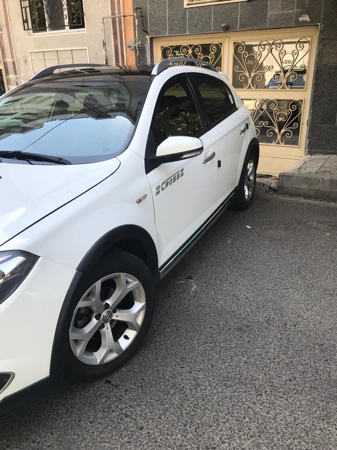 برلیانس کراس اتوماتیک 1650cc، مدل ۱۳۹۷|خودرو سواری و وانت|تهران, پونک|دیوار