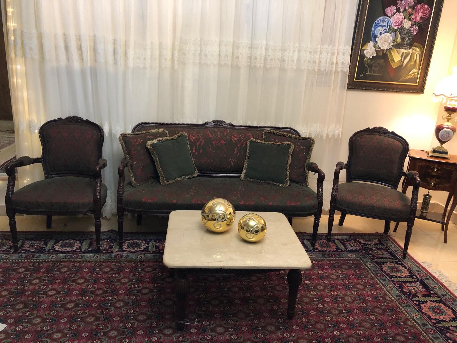 فروش به علت مهاجرت|مبلمان خانگی و میز عسلی|تهران, کوی فراز|دیوار