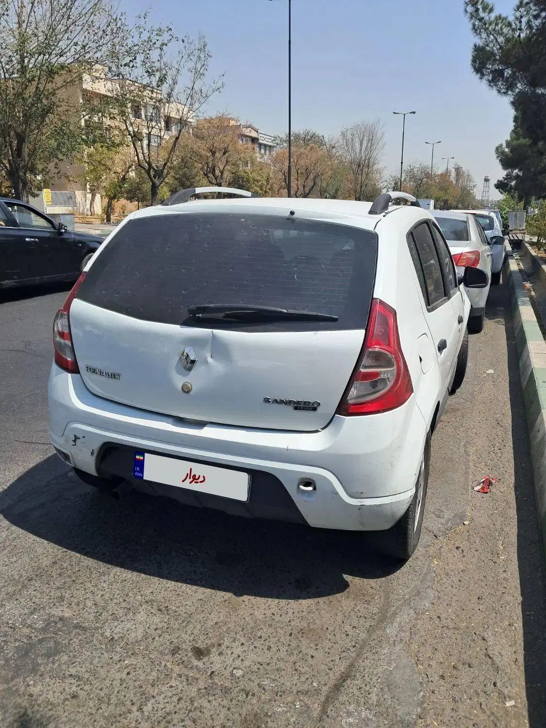 فروش ساندرو مدل ۹۶ دنده|خودرو سواری و وانت|تهران, شهرک آزادی|دیوار