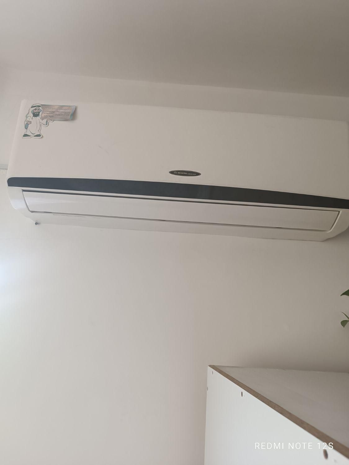 نصب وتعمیر انواع کولرهای گازی (اسپیلت)وپنجره ای|کولر گازی و فنکوئل|رودسر, |دیوار