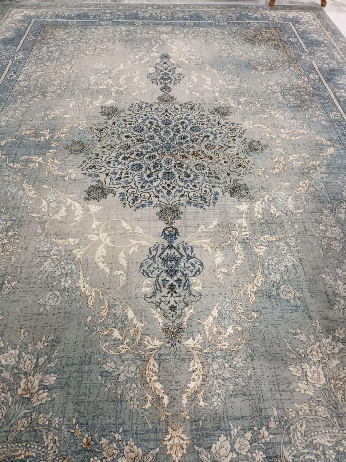 فرش 9 متری نو عید خریدم شسته نشده هنوز|فرش|کرج, گلشهر|دیوار