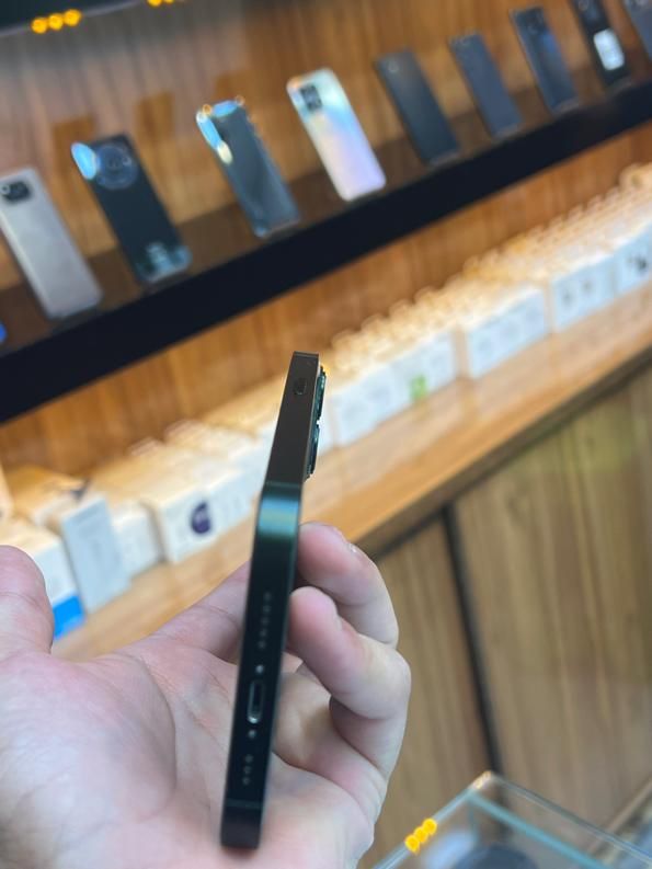 اپل iPhone 13 با حافظهٔ ۱۲۸ گیگابایت|موبایل|نیشابور, فردوس شمالی|دیوار