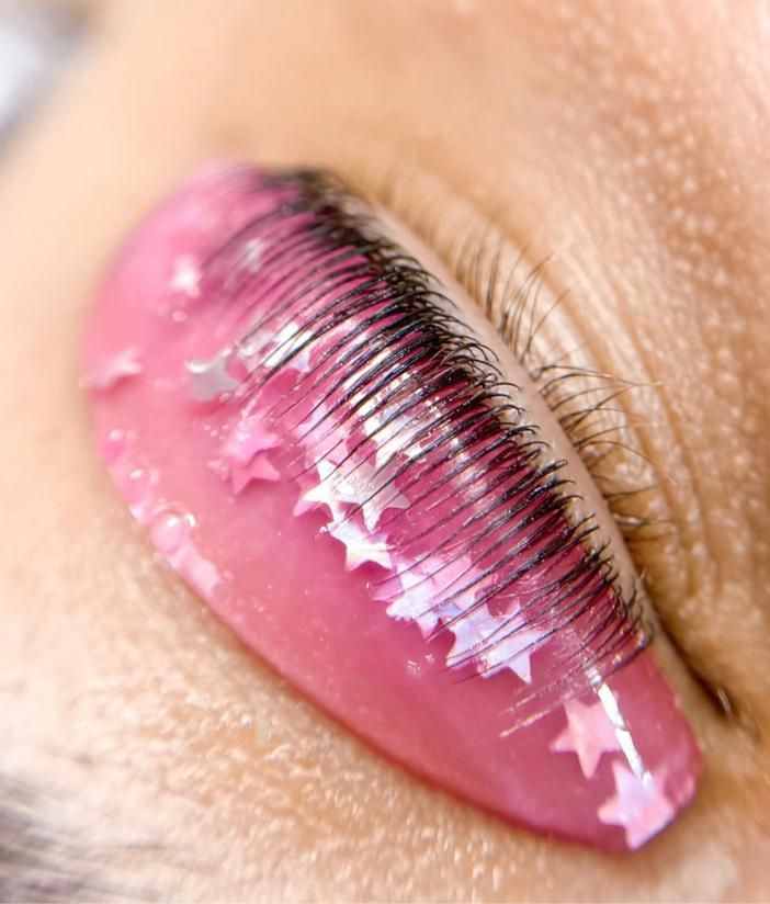 آموزش و استخدام اکستنشن مژه و لیفت و لمینیت|استخدام درمانی، زیبایی، بهداشتی|تهران, صادقیه|دیوار