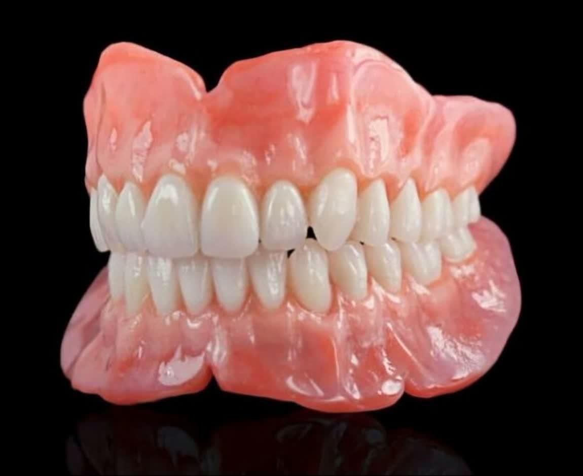 دندان مصنوعی تخصص ماست ( اقساط )|خدمات آرایشگری و زیبایی|اصفهان, لاله|دیوار